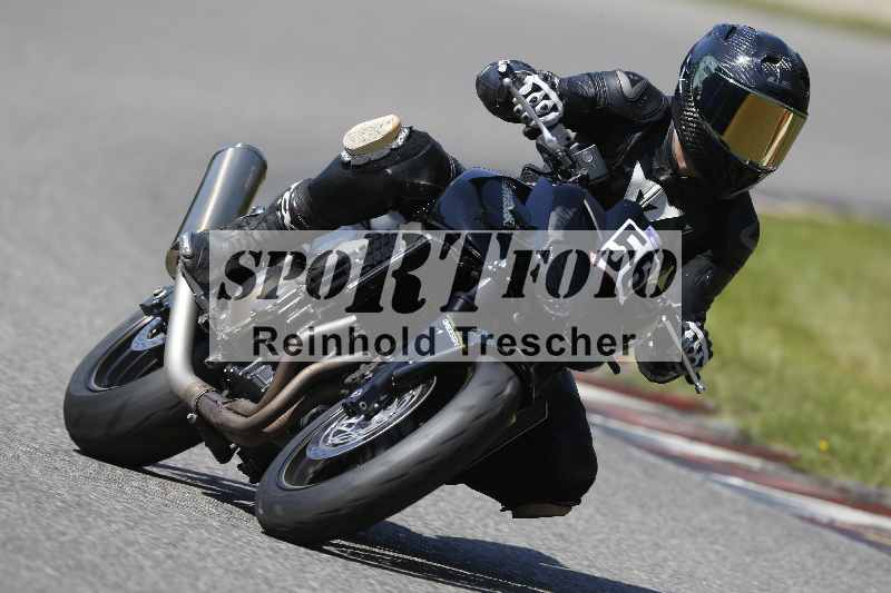 /44 09.08.2025 Plüss Moto Sport ADR/Freies Fahren/56